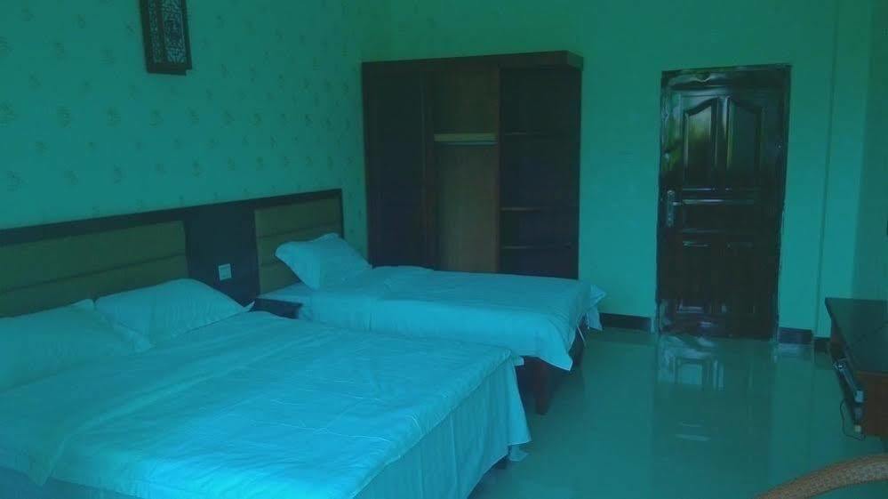Ju Yuan Ge Hotel ซานย่า ภายนอก รูปภาพ